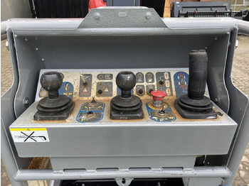 Артикулираща платформа Manitou 160ATJ RC: снимка 3