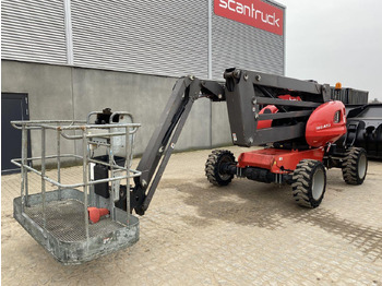 Артикулираща платформа MANITOU