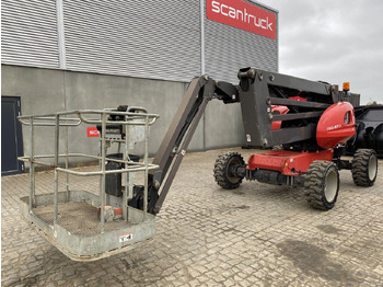 Артикулираща платформа MANITOU