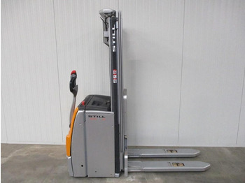 Палетна количка STILL