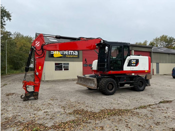 Колесен багер CATERPILLAR M320F