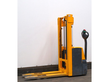 Стакер JUNGHEINRICH EJC