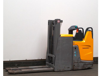 Стакер JUNGHEINRICH ERD