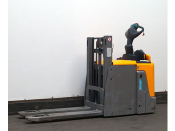 Стакер JUNGHEINRICH ERD