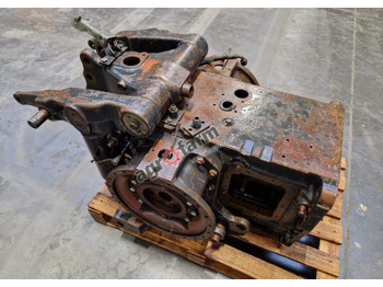 Скоростна кутия Tylny most Valtra 6400: снимка 2