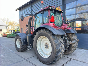 Лизинг на Valtra T 174 Versu  Valtra T 174 Versu: снимка 3