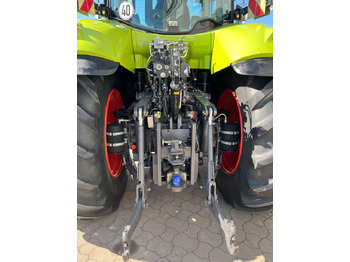 Трактор CLAAS Axion 870 C-Matic: снимка 5