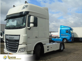 Влекач DAF XF 460