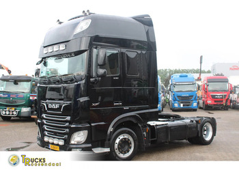 Влекач DAF XF 530