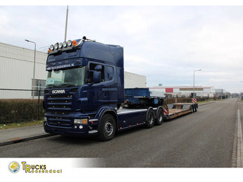 Влекач SCANIA R 580