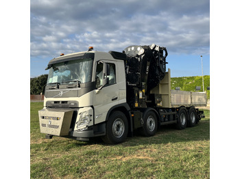 Бордови камион VOLVO FM