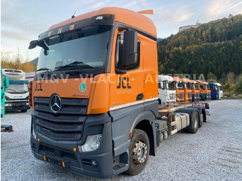 Контейнеровоз/ Сменна каросерия камион MERCEDES-BENZ