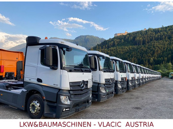 Влекач MERCEDES-BENZ Actros 1840