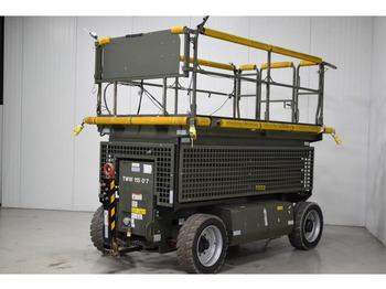 Ножична работна платформа JLG M3369: снимка 3