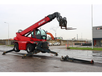 Телескопичен товарач MAGNI RTH