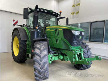 Трактор John Deere 6215R: снимка 2