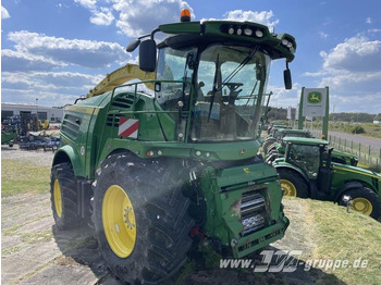 Трактор JOHN DEERE 8400