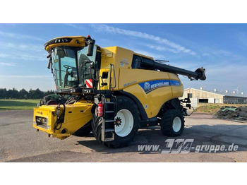 Зърнокомбайн NEW HOLLAND CR series