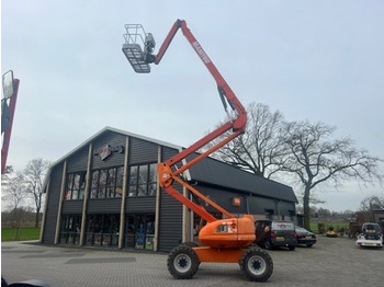 Работна площадка MANITOU