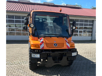 Самосвал камион UNIMOG