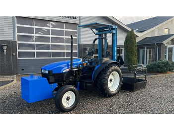 Трактор New Holland TN55D Med Byggelift: снимка 2 Трактор New Holland TN55D Med Byggelift: снимка 2