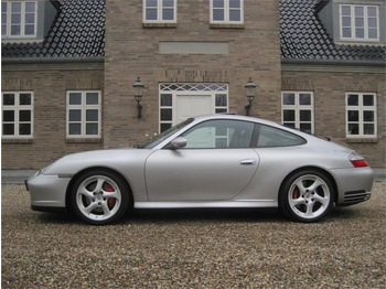 Лек автомобил PORSCHE