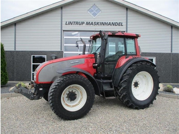 Трактор VALTRA T190