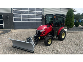 Трактор за комунални дейности Yanmar YT 235H 4WD Snow Edition med sneplov og spreder: снимка 2