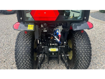 Трактор за комунални дейности Yanmar YT 235H 4WD Snow Edition med sneplov og spreder: снимка 5