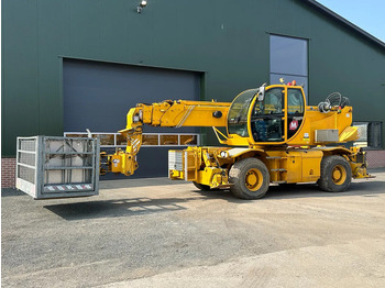 Телескопичен товарач MAGNI RTH