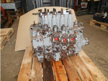 Хидравличен клапан за Строителна техника Hitachi 4632973 - 4661477: снимка 3