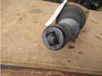 Кабина и интериор за Строителна техника Hitachi KH150-3 -: снимка 4