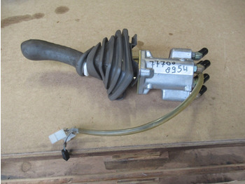 Кабина и интериор HITACHI