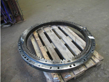 Въртящ механизъм KOMATSU