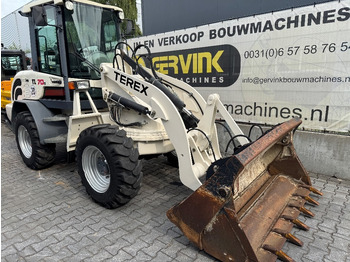 Колесен товарач TEREX