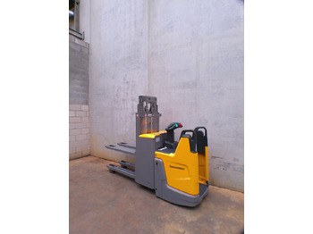 Стакер JUNGHEINRICH ERD