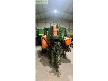 Прикачна пръскачка AMAZONE