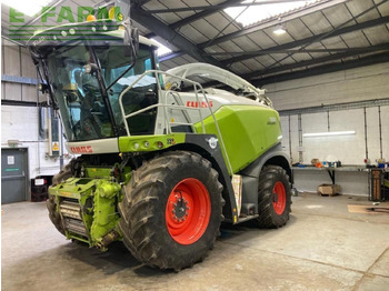 Силажокомбайн CLAAS Jaguar
