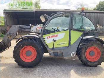 Телескопичен товарач CLAAS