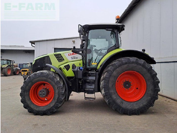 Трактор CLAAS Axion 870