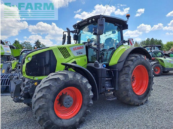 Трактор CLAAS Axion 870