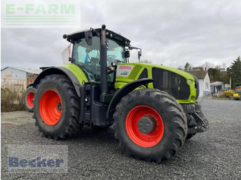 Трактор CLAAS Axion 930