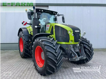 Трактор CLAAS Axion 960