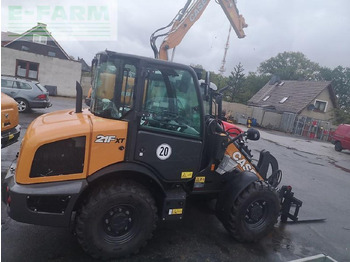 Мини багер CASE