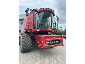 Зърнокомбайн CASE IH