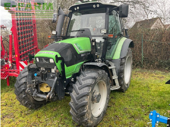 Трактор JOHN DEERE