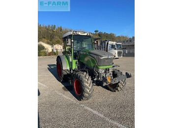 Трактор Fendt 211p: снимка 3