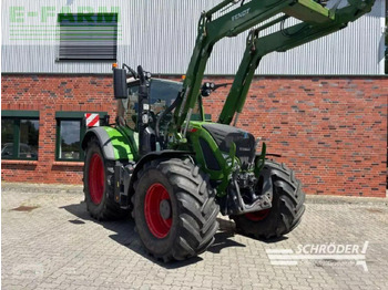 Трактор FENDT 724 Vario