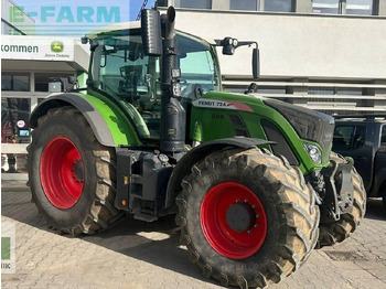 Трактор FENDT 724 Vario