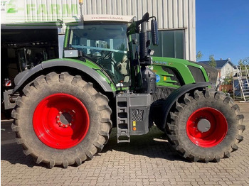 Трактор FENDT 826 Vario